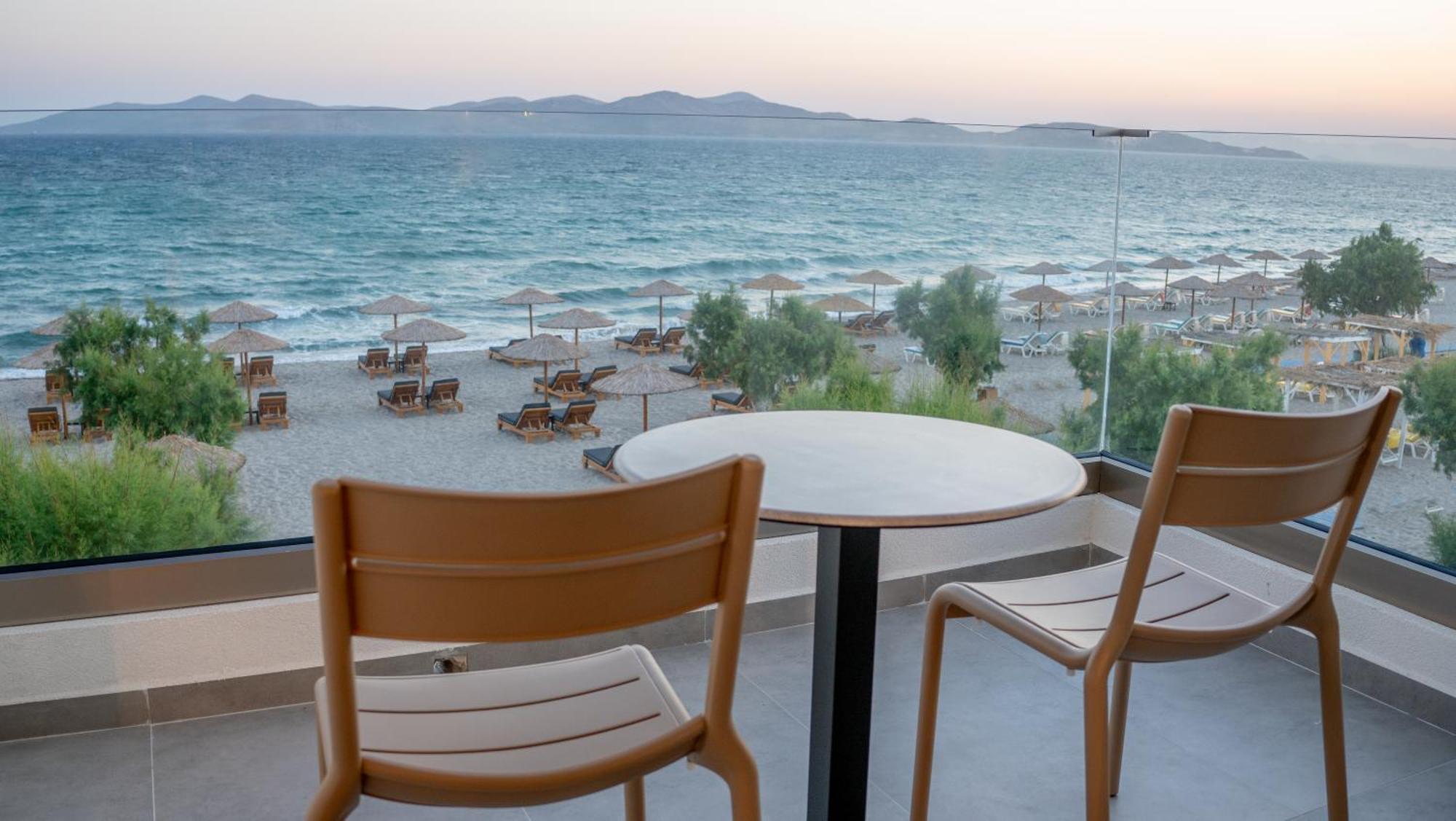 Seaside Marmari Hotel Екстериор снимка