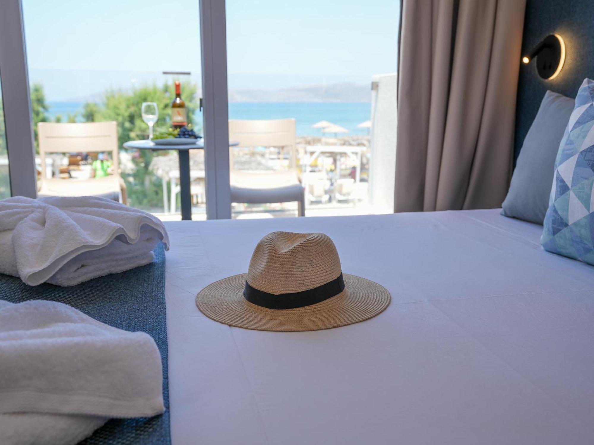 Seaside Marmari Hotel Екстериор снимка